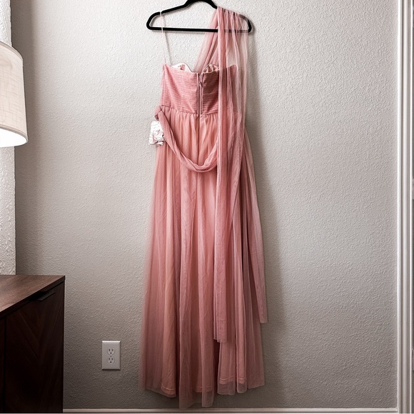 Birdy Grey Christina Convertible Dress in Rose Quartz Pink Bridesmaid Cocktail - Picture 3 of 6